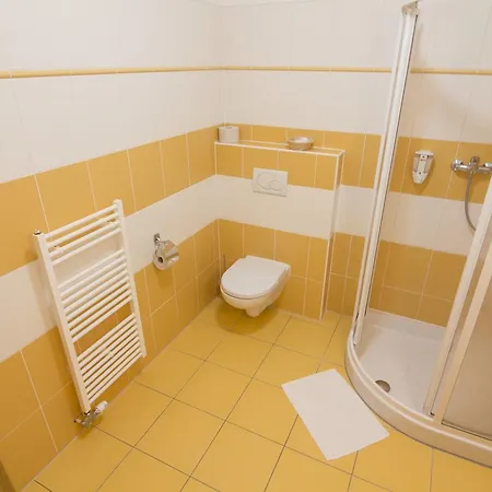 Maderic 3* Moravský Žižkov